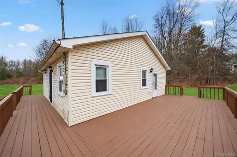 28 Divine Corners Road Loch Sheldrake NY 12759