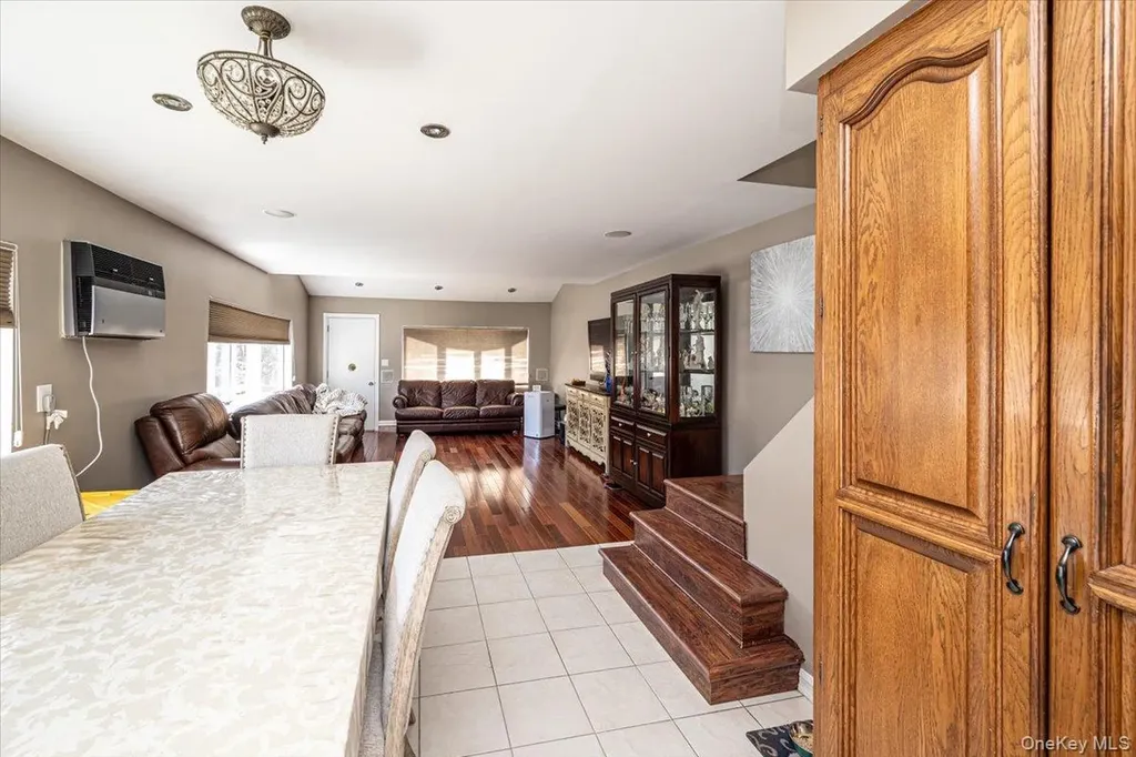 19945 34th Avenue Flushing NY 11358