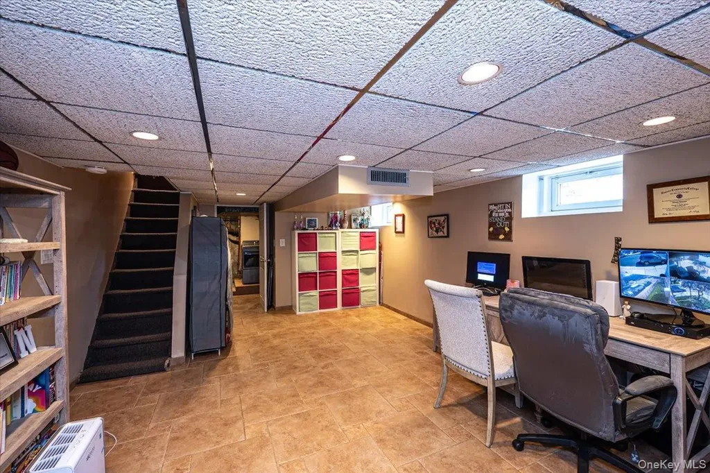 19945 34th Avenue Flushing NY 11358