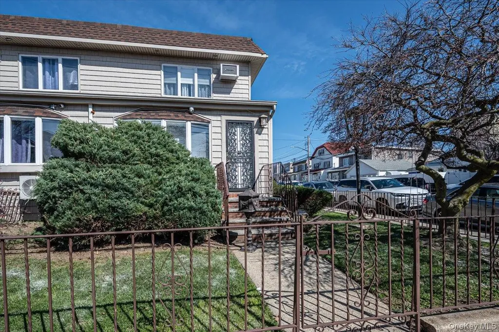 19945 34th Avenue Flushing NY 11358