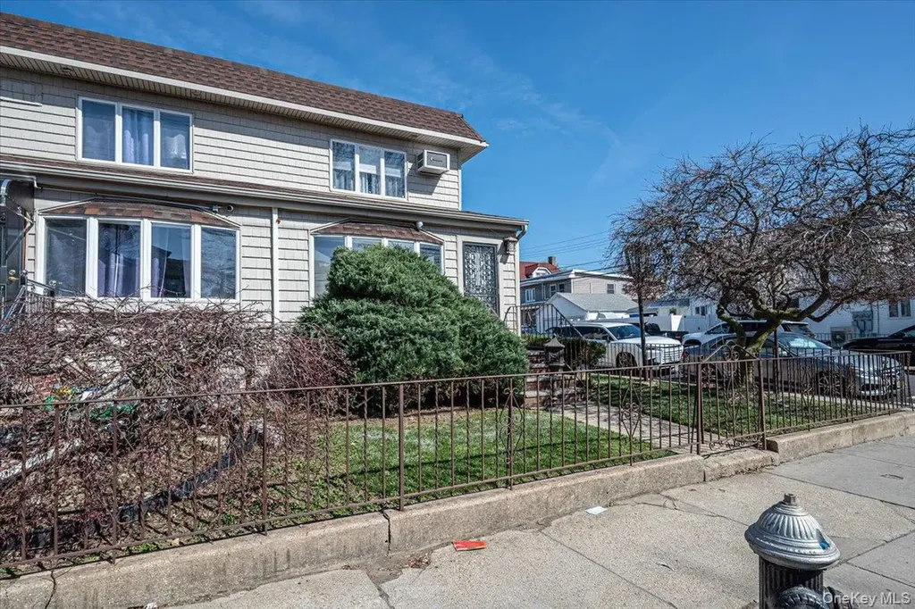19945 34th Avenue Flushing NY 11358