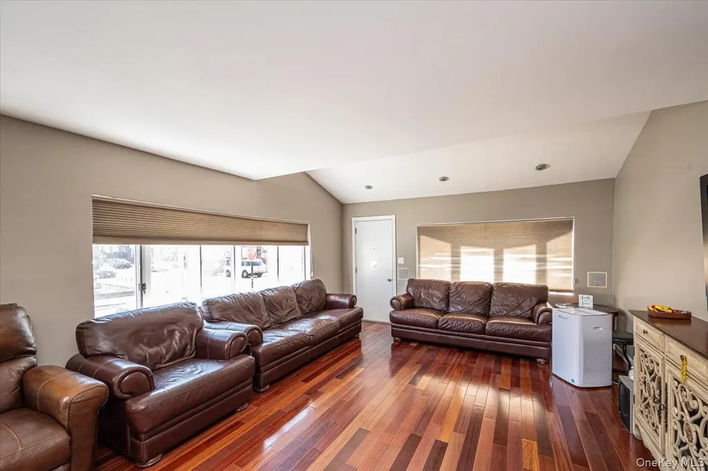 19945 34th Avenue Flushing NY 11358
