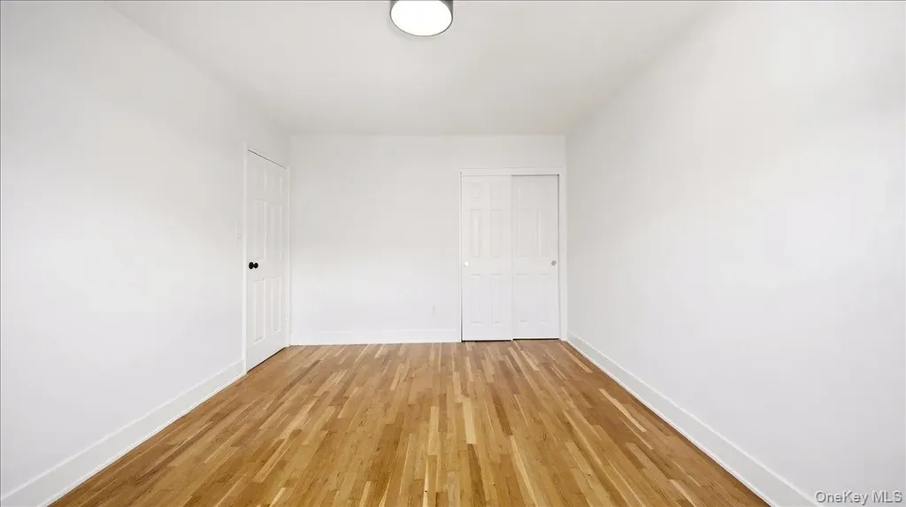 3337 Gunther Avenue Bronx NY 10469