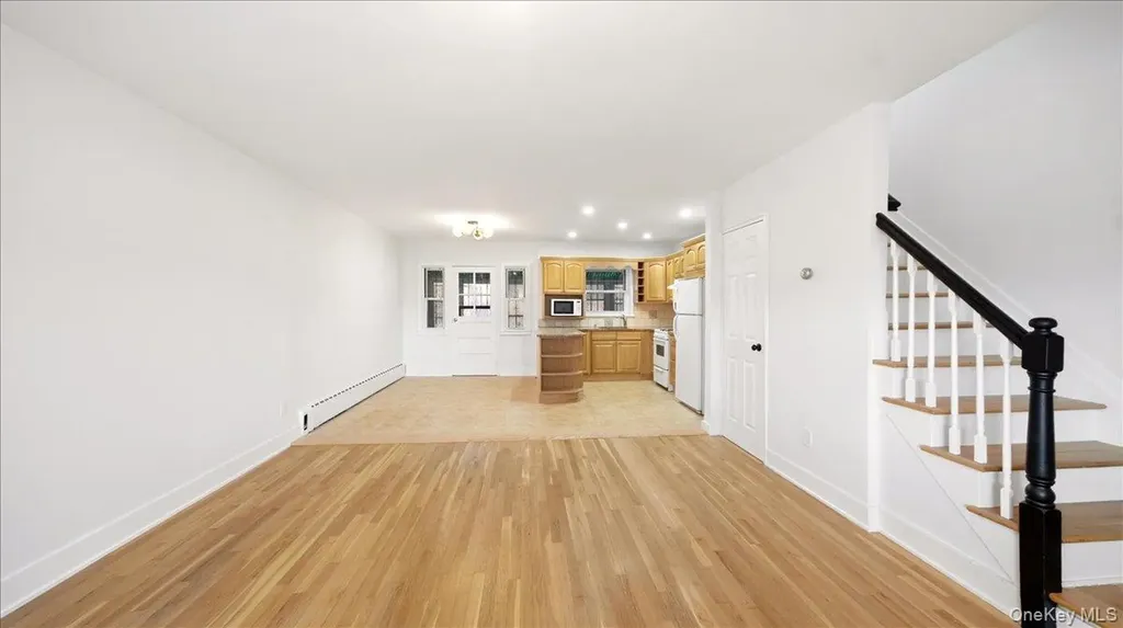 3337 Gunther Avenue Bronx NY 10469