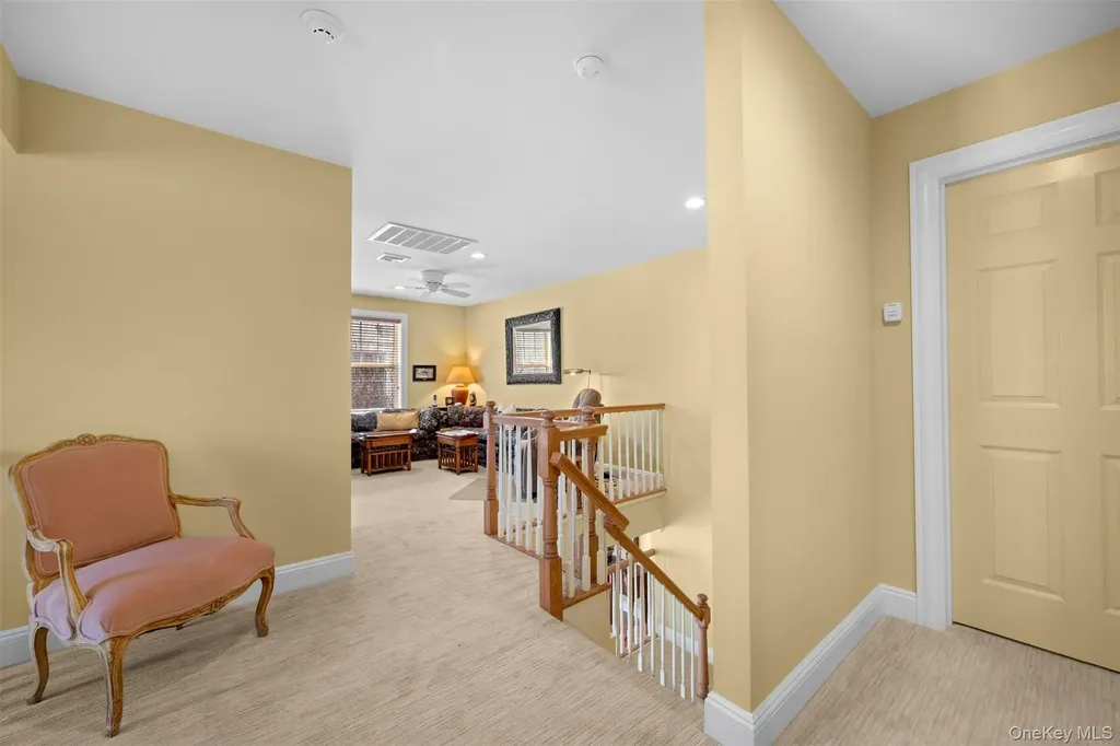 333 E Overlook Port Washington NY 11050