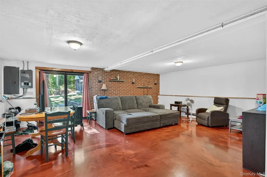 7 Mount Rose Road Marlboro NY 12542