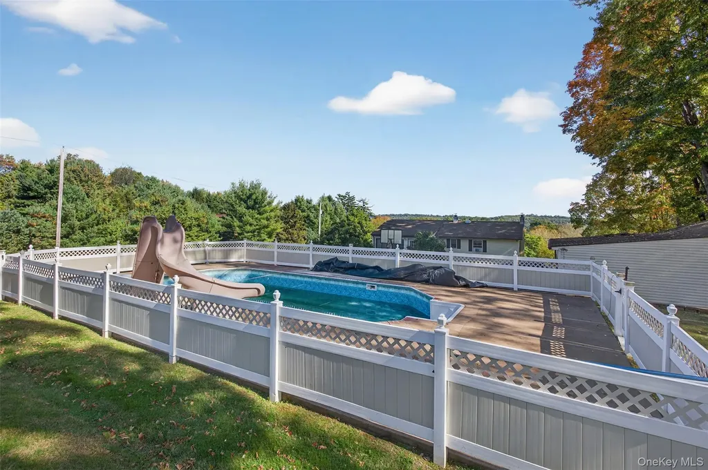 7 Mount Rose Road Marlboro NY 12542