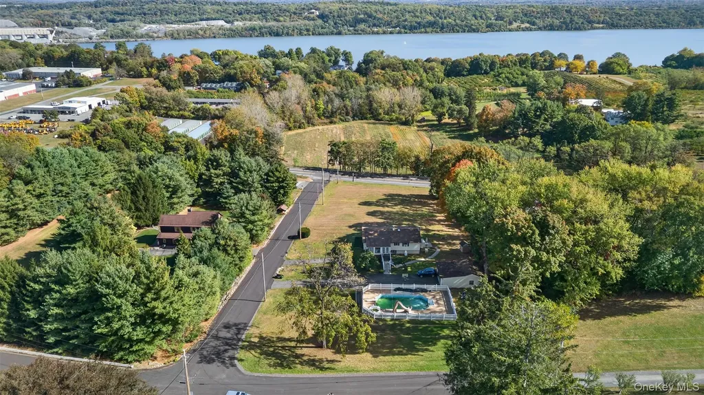 7 Mount Rose Road Marlboro NY 12542