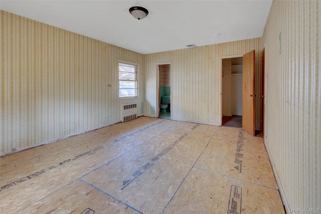 197 Delaware Avenue Freeport NY 11520