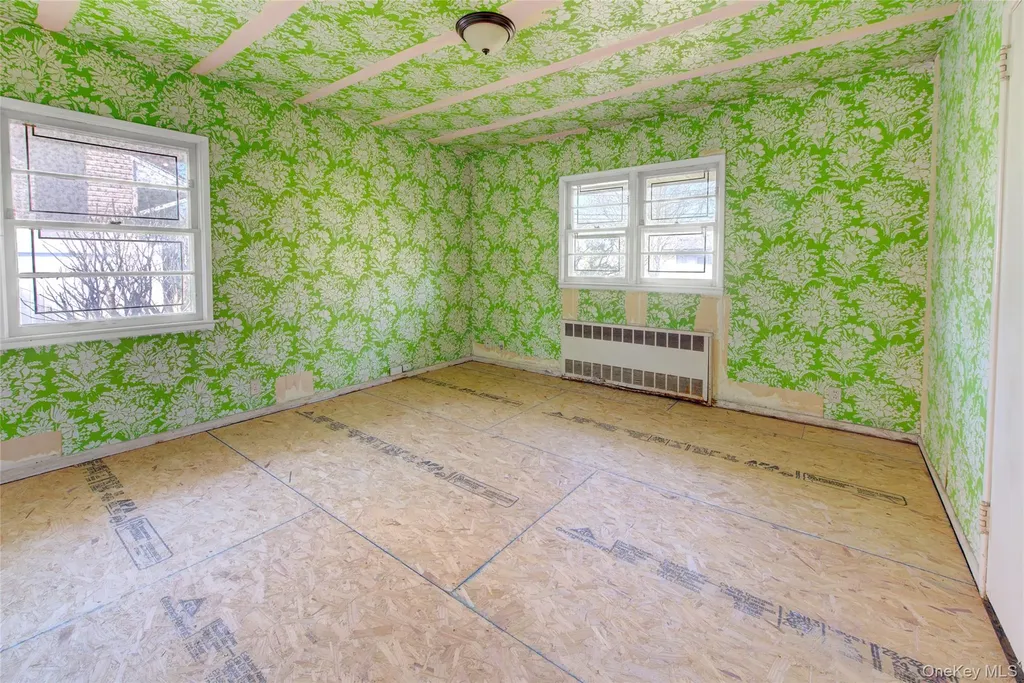 197 Delaware Avenue Freeport NY 11520