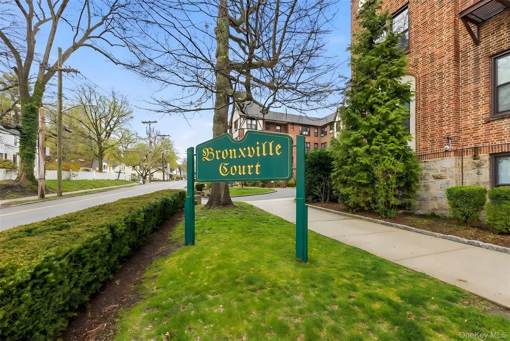 242 Bronxville Road Bronxville NY 10708