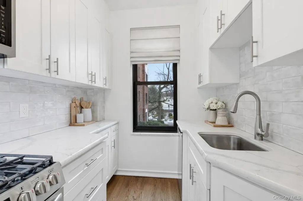 242 Bronxville Road Bronxville NY 10708