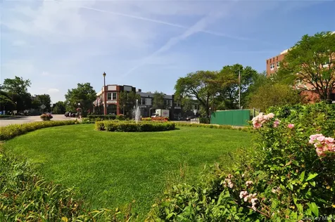 242 Bronxville Road Bronxville NY 10708