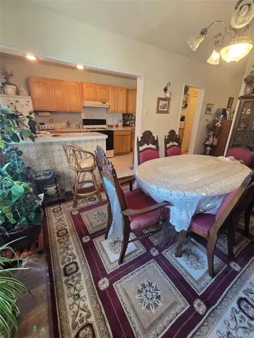 92-10 91st Avenue Woodhaven NY 11421