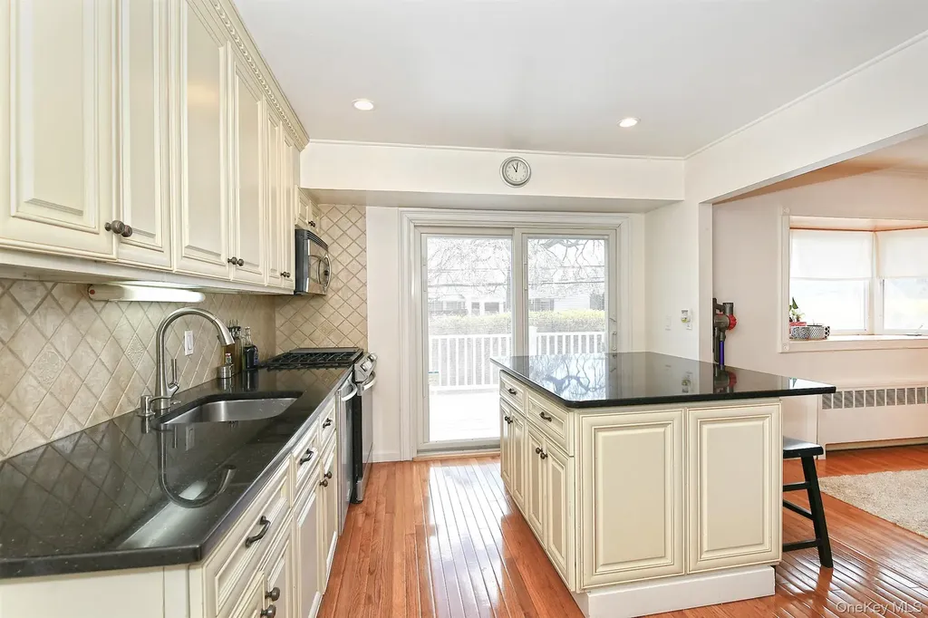 53 Stuart Drive Syosset NY 11791