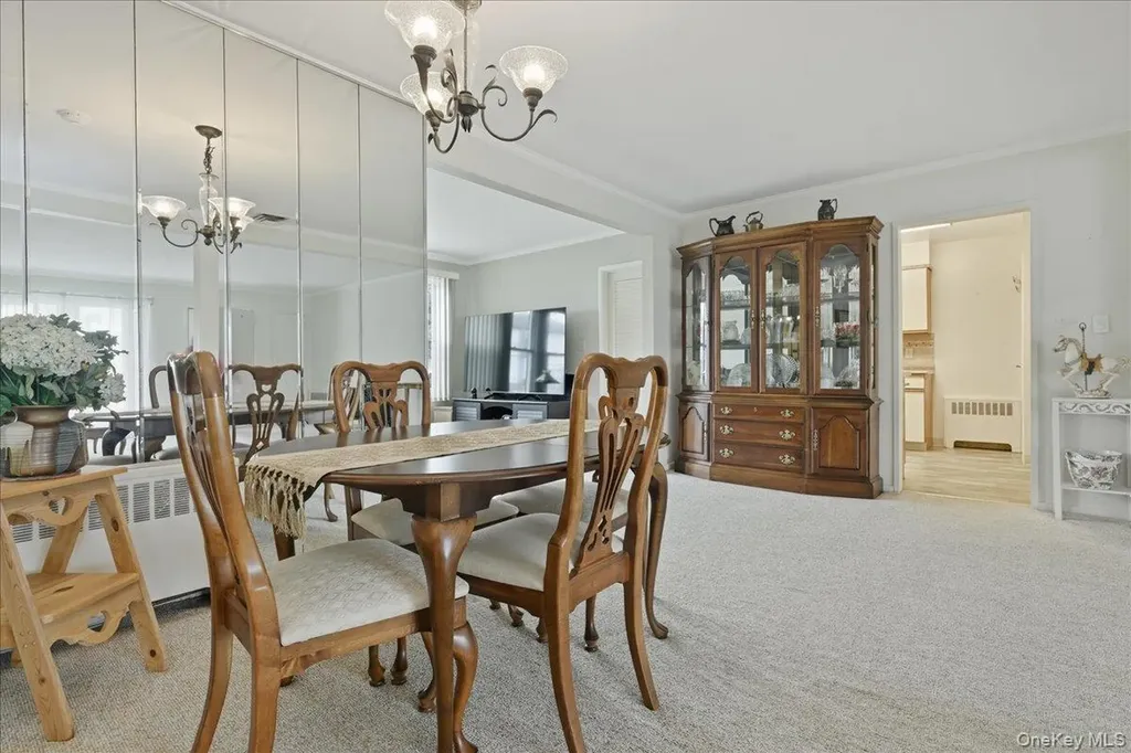 34 Jasmine Lane Valley Stream NY 11581