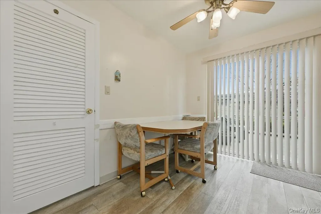 34 Jasmine Lane Valley Stream NY 11581