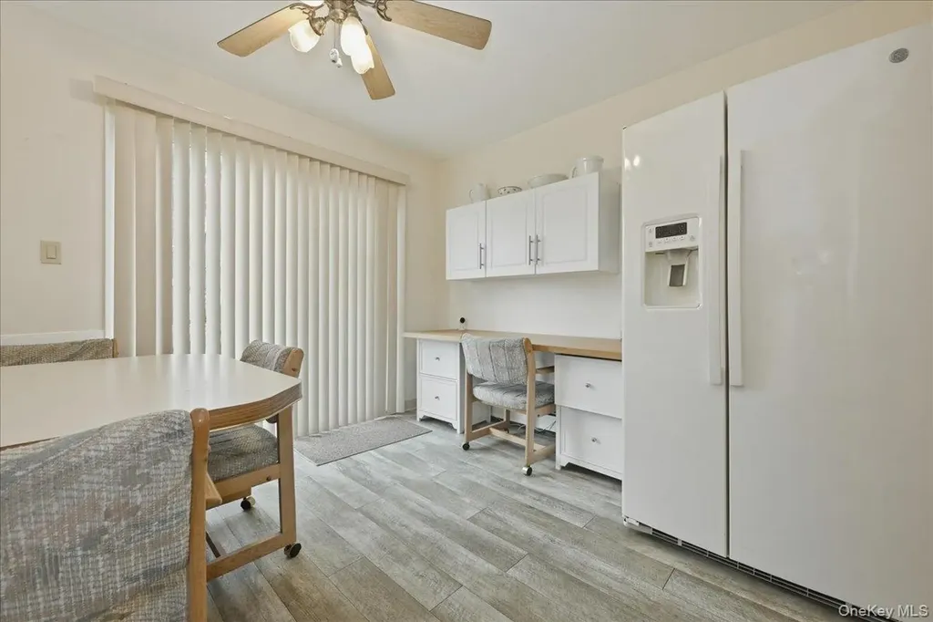 34 Jasmine Lane Valley Stream NY 11581