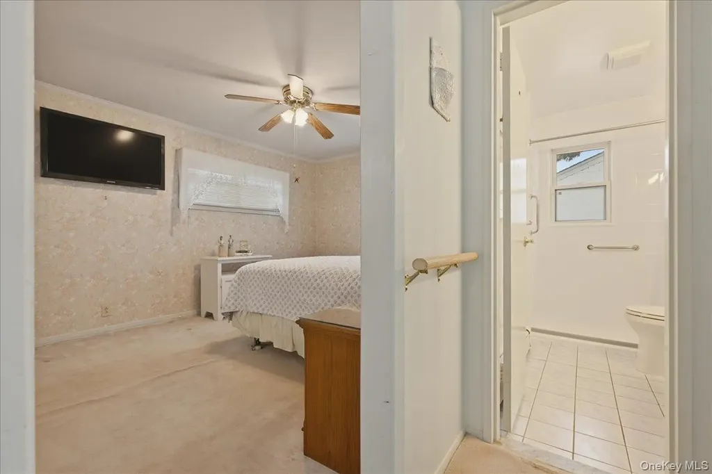 34 Jasmine Lane Valley Stream NY 11581