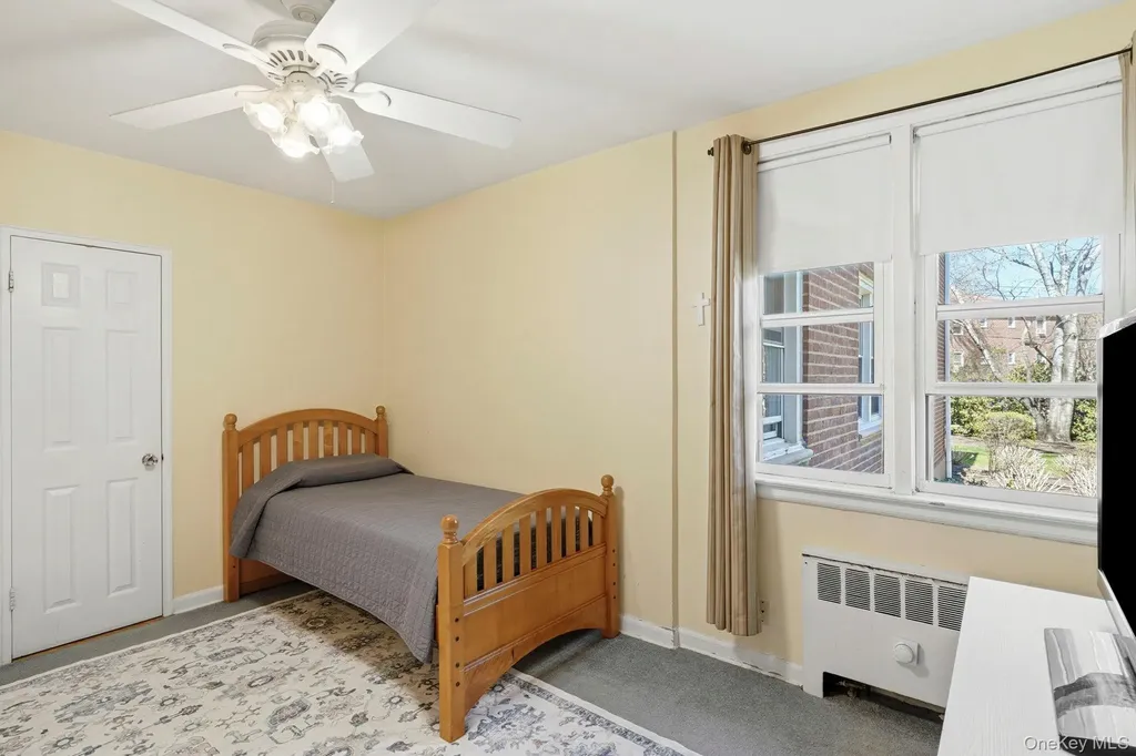 3 Bryant Crescent White Plains NY 10605