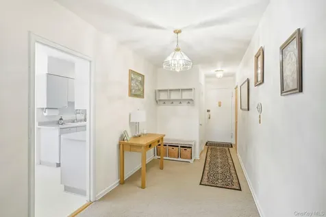 3 Bryant Crescent White Plains NY 10605