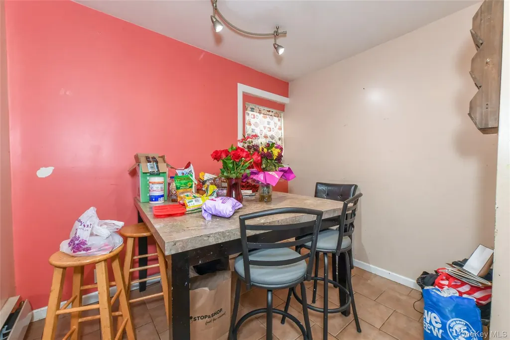 24032 146th Avenue Rosedale NY 11422