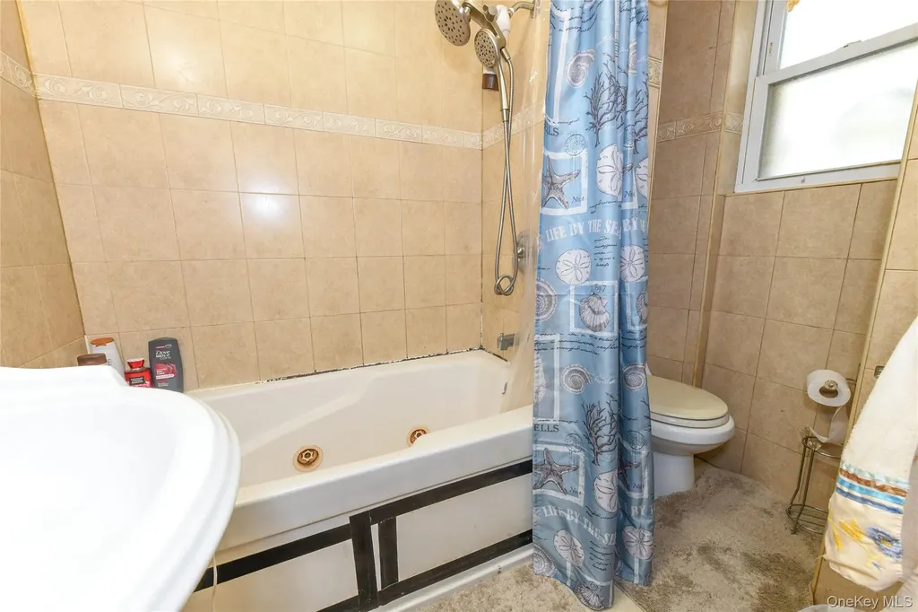 24032 146th Avenue Rosedale NY 11422