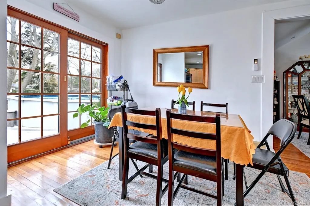 12 Bruce Lane Kings Park NY 11754