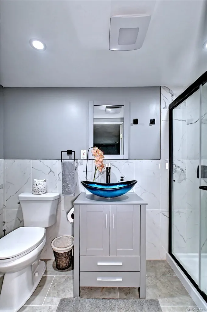 12 Bruce Lane Kings Park NY 11754