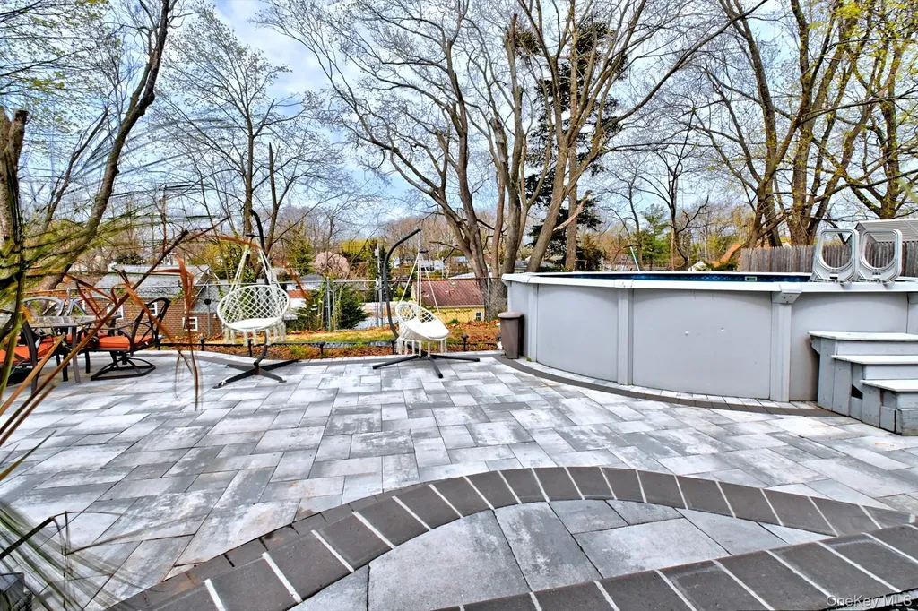 12 Bruce Lane Kings Park NY 11754