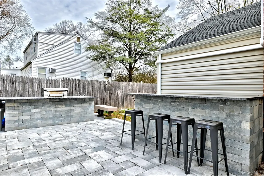 12 Bruce Lane Kings Park NY 11754