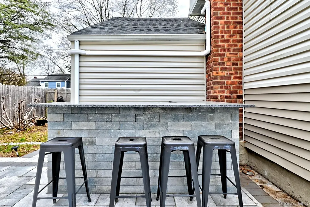 12 Bruce Lane Kings Park NY 11754