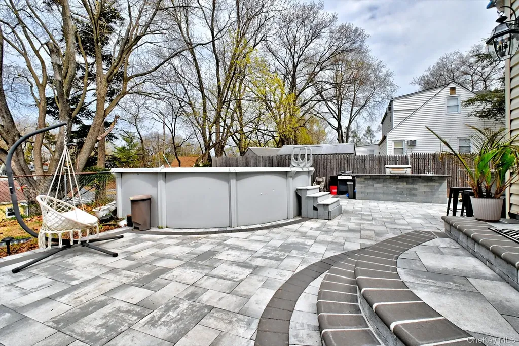 12 Bruce Lane Kings Park NY 11754