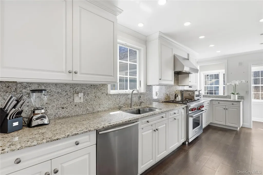 6 Spruce Hollow Armonk NY 10504
