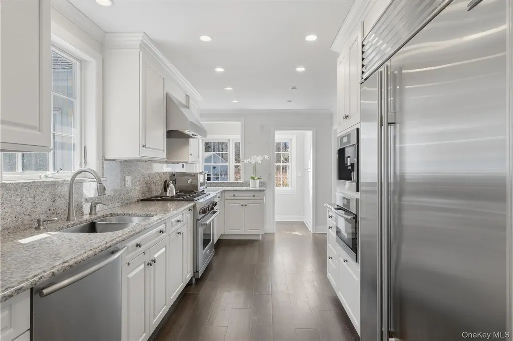 6 Spruce Hollow Armonk NY 10504