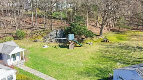 6 Spruce Hollow Armonk NY 10504