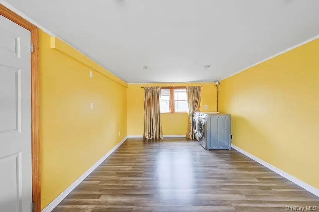 376 Magnolia Drive Selden NY 11784
