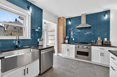 146 Beechwood Avenue Mount Vernon NY 10553