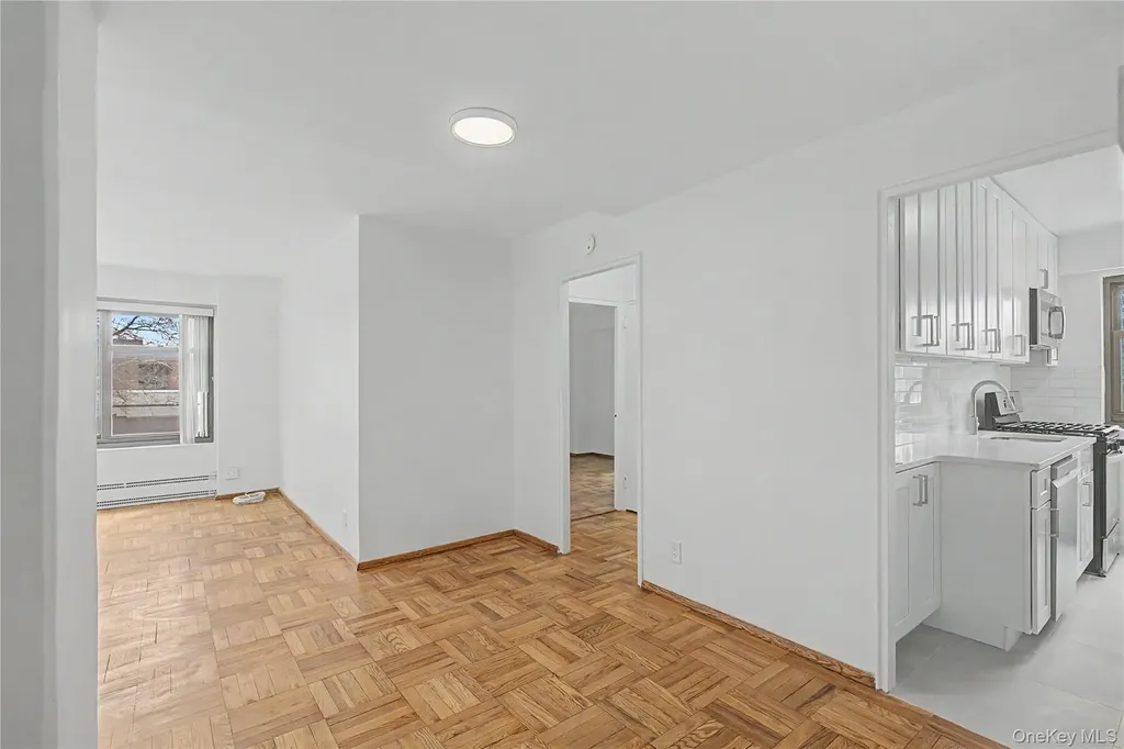 21-85 34th Avenue Astoria NY 11106