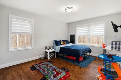 10 Eagle Hill Road Mahopac NY 10541