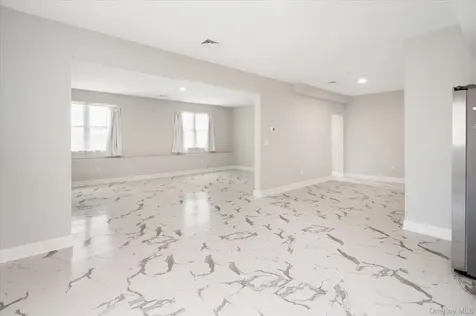 10 Eagle Hill Road Mahopac NY 10541