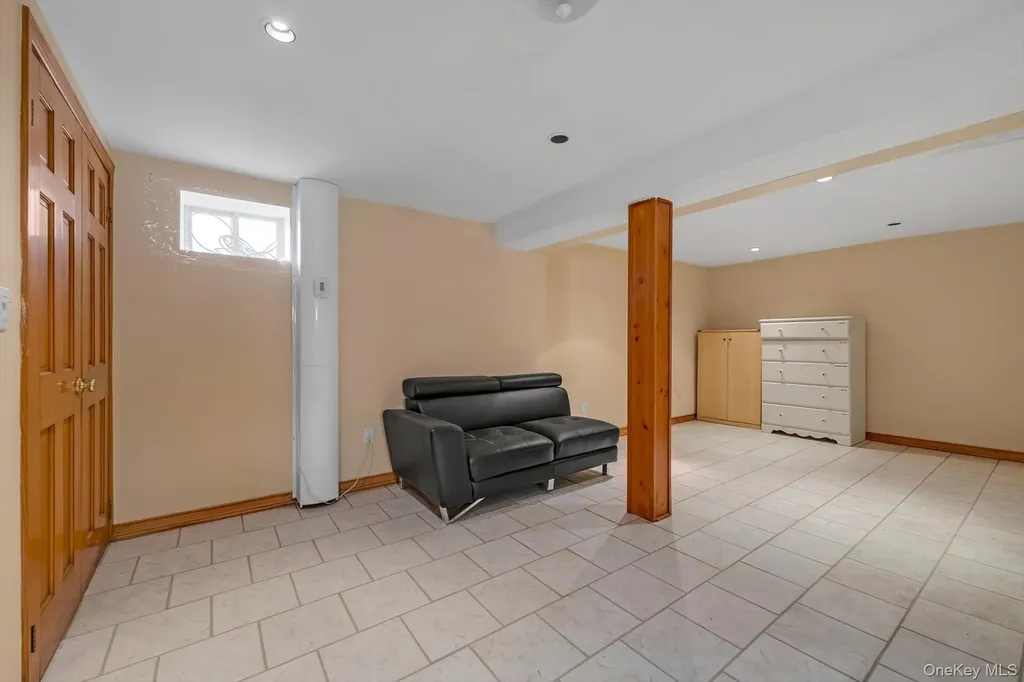 208-14 50th Avenue Bayside NY 11364