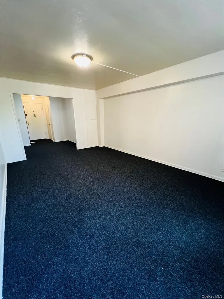 2385 Barker Avenue Bronx NY 10467