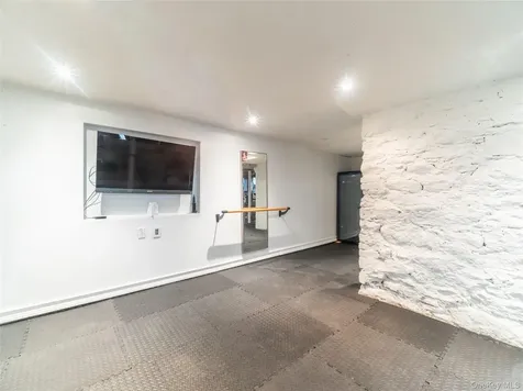 731 King Street Port Chester NY 10573