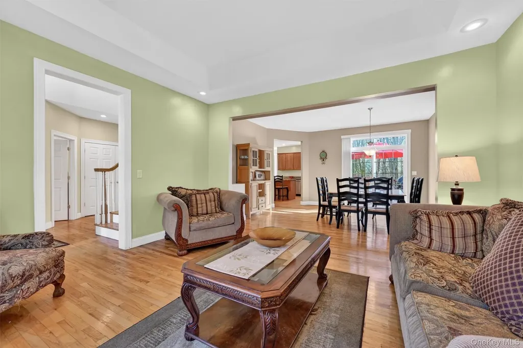 47 Willets Way Newburgh NY 12550