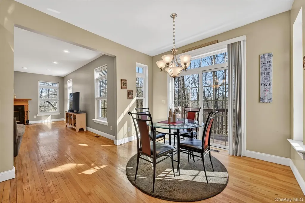 47 Willets Way Newburgh NY 12550
