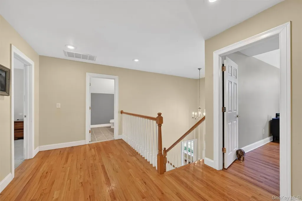 47 Willets Way Newburgh NY 12550