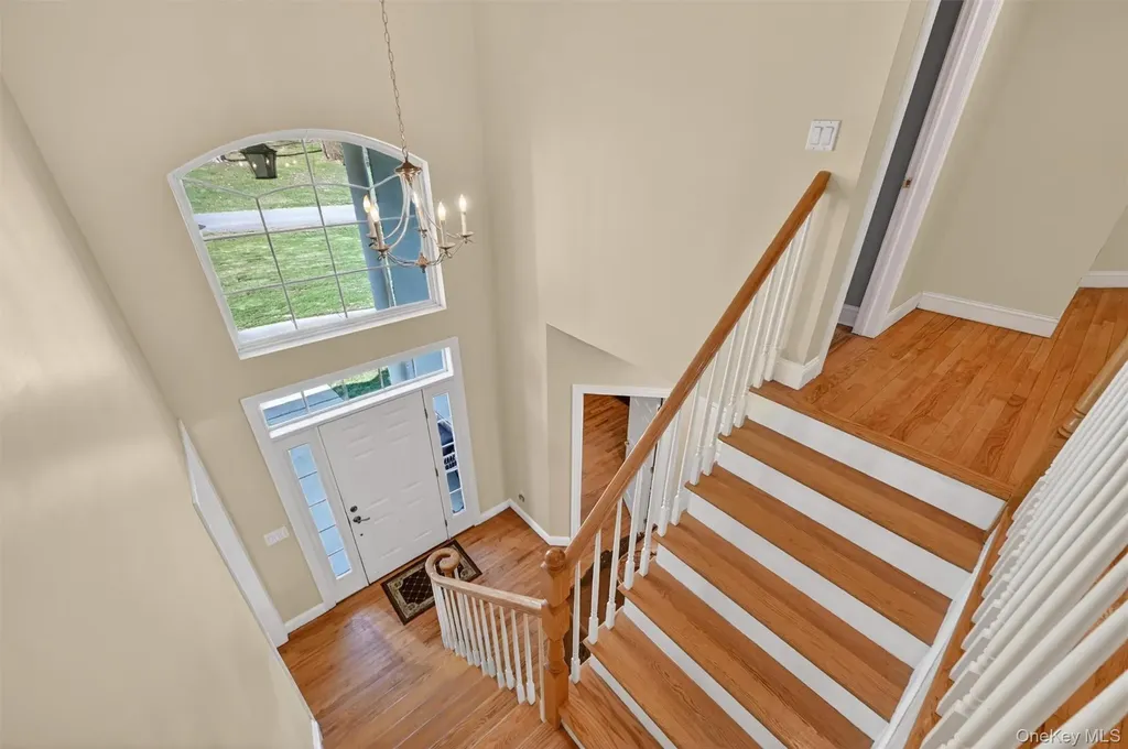 47 Willets Way Newburgh NY 12550