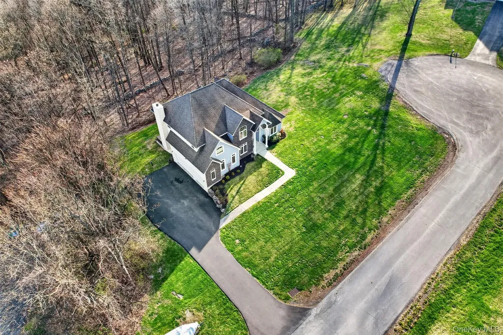 47 Willets Way Newburgh NY 12550