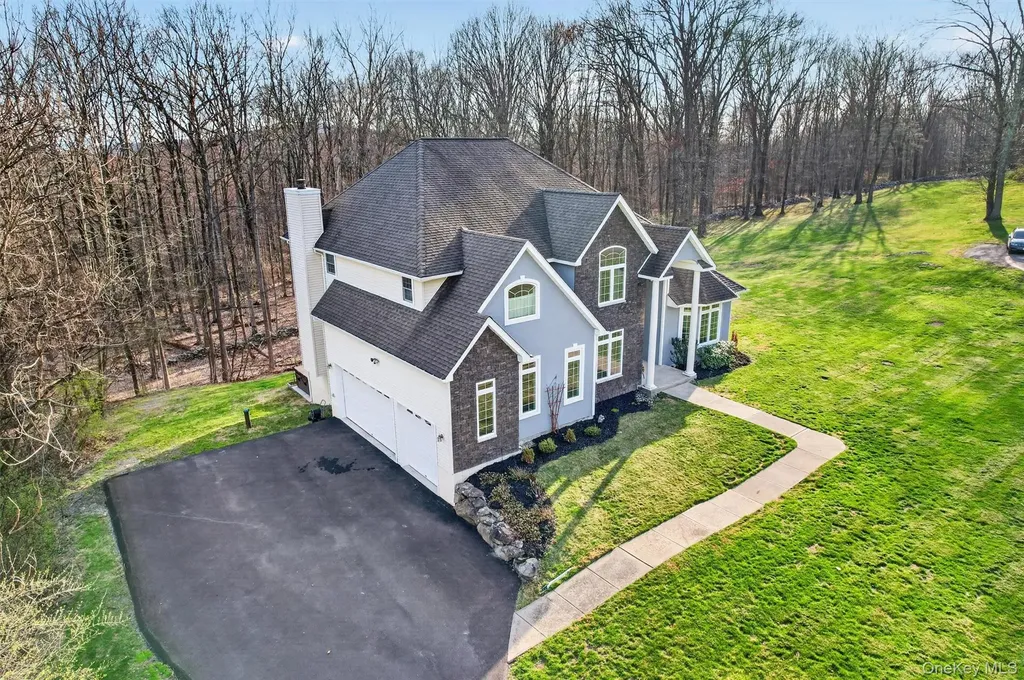 47 Willets Way Newburgh NY 12550
